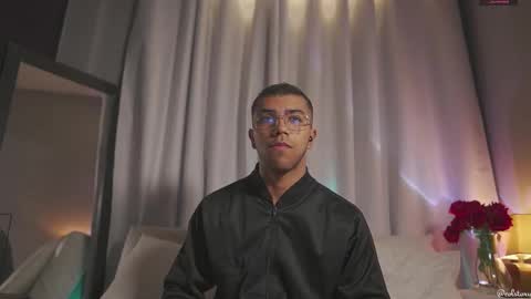 colstorw_ online show from February 20, 2026, 10:05 am