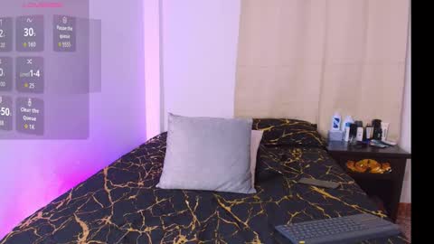 colt_perci online show from September 24, 2025, 7:50 pm