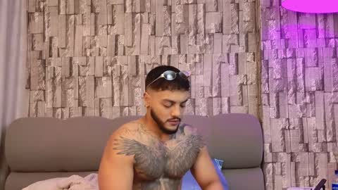 Jhoan online show from September 14, 2025, 7:07 am