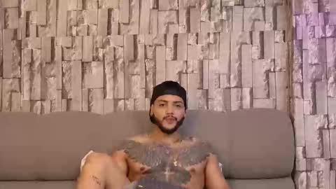 Jhoan online show from October 2, 2025, 2:29 am