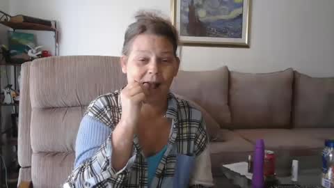 comeback pussy online show from December 9, 2024, 5:19 pm