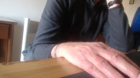 comemivuoi2 online show from April 1, 2026, 3:42 pm