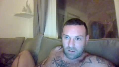Snapshot of comesee10 chatting on February 12, 2025, 10:48 pm comesee10 online show from February 12, 2025, 10:48 pm