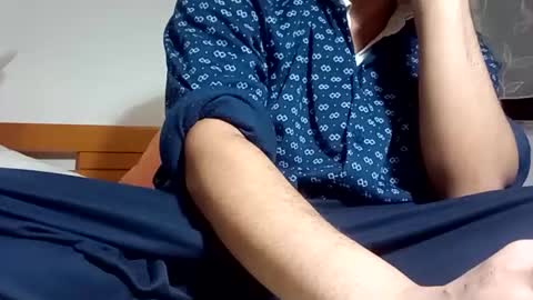 comobailamioso online show from February 22, 2026, 6:17 pm