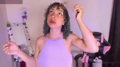 Snapshot of conejita_lis chatting on May 5, 2026, 10:18 pm Conejita online show from May 5, 2026, 10:18 pm