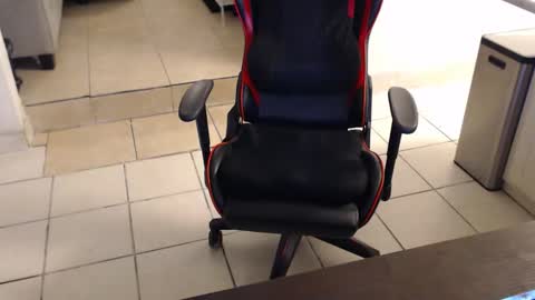 conkerosa online show from April 19, 2026, 7:29 am