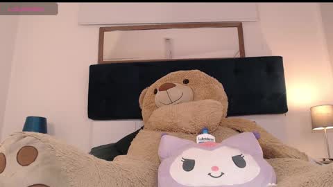 Snapshot of connie_haze chatting on December 2, 2024, 11:29 pm Connie online show from December 2, 2024, 11:29 pm