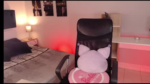 Snapshot of connie_haze chatting on January 13, 2025, 7:31 pm Connie online show from January 13, 2025, 7:31 pm