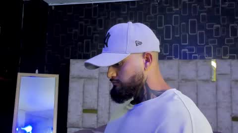 rusfegui online show from March 7, 2025, 4:35 am