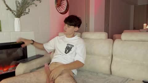 connor_and_angel online show from February 22, 2026, 2:24 am