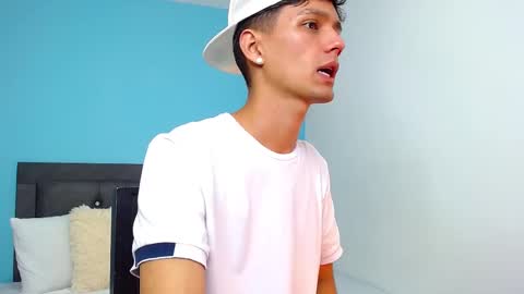 Connor online show from March 5, 2025, 11:05 pm