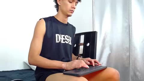 Connor online show from February 13, 2026, 9:33 pm