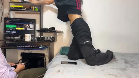 conor_taylor_ online show from September 20, 2025, 3:46 pm