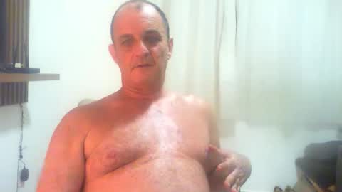 Snapshot of conradinhobrasileiro chatting on October 25, 2025, 1:24 am Conradinho online show from October 25, 2025, 1:24 am