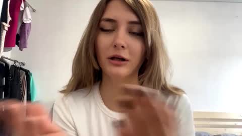 Amelia online show from February 16, 2026, 12:56 pm