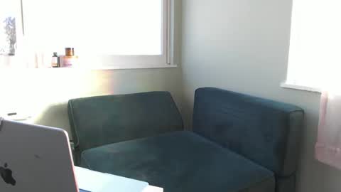 ANR Mommy online show from November 19, 2025, 7:36 pm