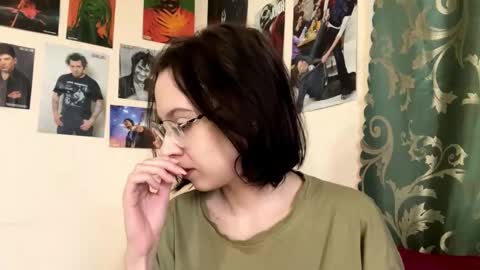 Snapshot of consuelamcelwaine chatting on March 24, 2026, 7:57 am consuelamcelwaine online show from March 24, 2026, 7:57 am