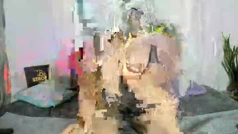 conyabril online show from December 17, 2025, 6:36 pm