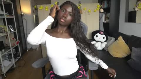 Carola  independent model online show from November 12, 2025, 12:49 pm