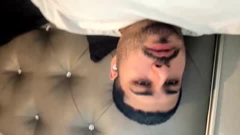 cookie_monster8593 online show from April 14, 2026, 9:32 pm