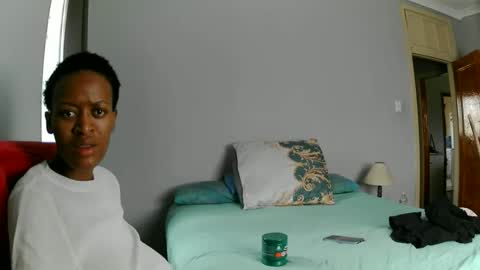 cookiecandyx online show from January 11, 2026, 12:32 pm