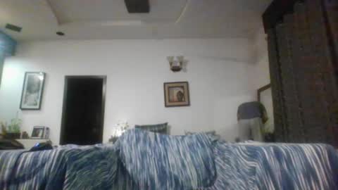 Cool2Buddies online show from June 8, 2026, 12:03 am