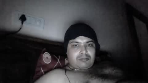 Cool Breeze09 online show from January 13, 2025, 5:44 pm