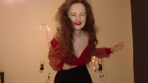 Snapshot of coolamber chatting on March 24, 2026, 10:26 pm Amber online show from March 24, 2026, 10:26 pm