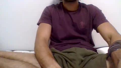 coolboy75289 online show from May 31, 2026, 5:04 am