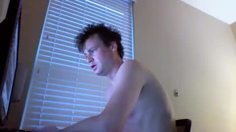 Snapshot of cooldude122222 chatting on February 20, 2025, 12:08 am cooldude122222 online show from February 20, 2025, 12:08 am