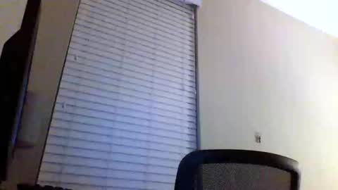 Snapshot of cooldude122222 chatting on March 2, 2025, 6:37 am cooldude122222 online show from March 2, 2025, 6:37 am