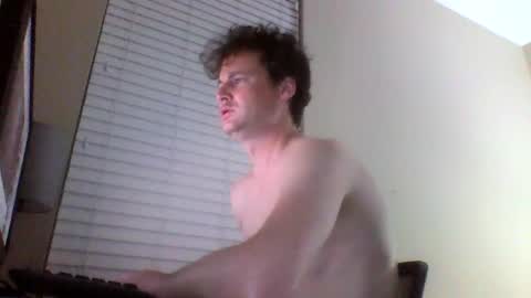 Snapshot of cooldude122222 chatting on March 9, 2025, 10:41 am cooldude122222 online show from March 9, 2025, 10:41 am