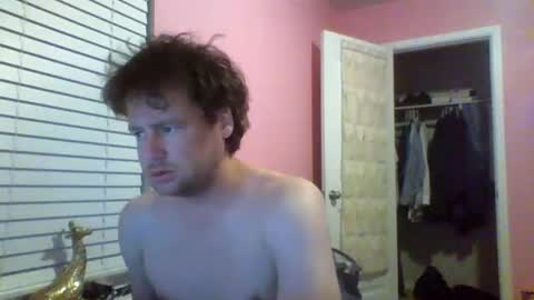 Snapshot of cooldude122222 chatting on November 12, 2025, 9:10 am cooldude122222 online show from November 12, 2025, 9:10 am