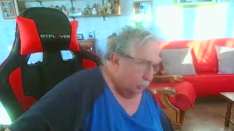 coquin375 online show from November 26, 2025, 7:42 am