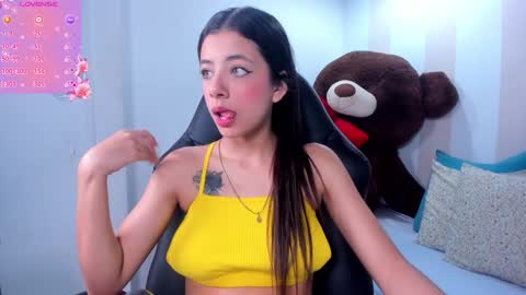 Coral online show from December 14, 2024, 1:27 pm