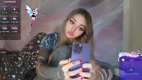 coralie20 online show from January 18, 2025, 11:00 am