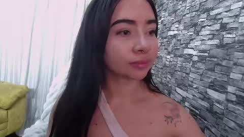 coralwells online show from April 18, 2026, 6:28 am