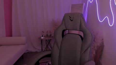 little girl who is always right or just Cora online show from February 3, 2026, 6:22 am