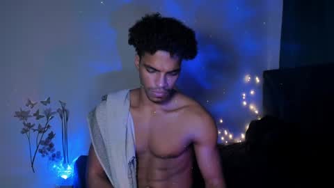 CoreyGlover online show from February 11, 2025, 3:08 pm