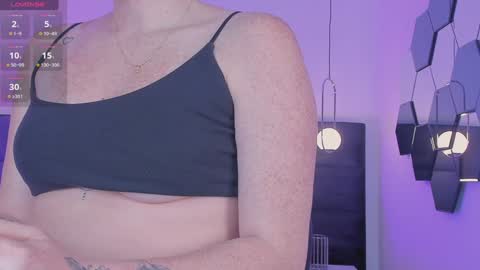 Corinne Russo online show from December 29, 2024, 10:01 am