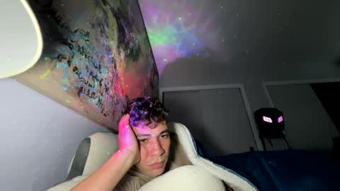 Snapshot of coronelking chatting on December 31, 2024, 4:14 pm coronelking online show from December 31, 2024, 4:14 pm