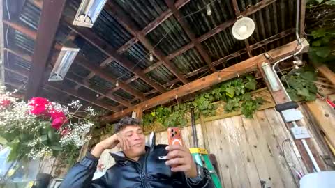 Snapshot of coronelking chatting on November 1, 2025, 10:12 pm coronelking online show from November 1, 2025, 10:12 pm