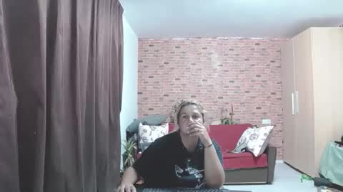 Elisa online show from September 14, 2025, 6:29 pm