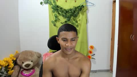 Ethan  online show from February 11, 2025, 11:12 pm