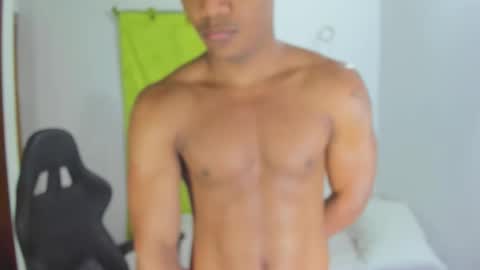 Ethan  online show from April 25, 2026, 3:09 pm