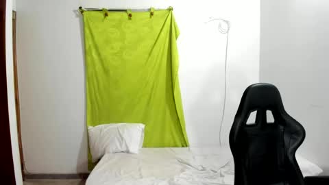 Ethan  online show from June 13, 2026, 12:52 am