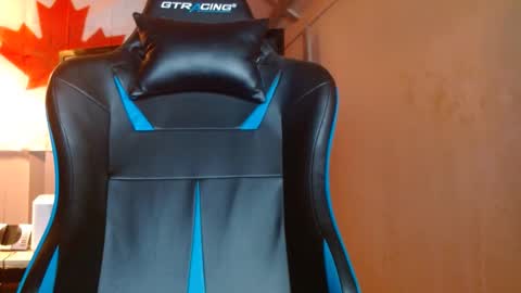 Snapshot of cosmicjones88 chatting on December 2, 2024, 11:34 am cosmicjones88 online show from December 2, 2024, 11:34 am