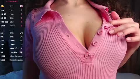 Snapshot of cosmos_baby chatting on January 25, 2025, 1:08 pm Luna online show from January 25, 2025, 1:08 pm