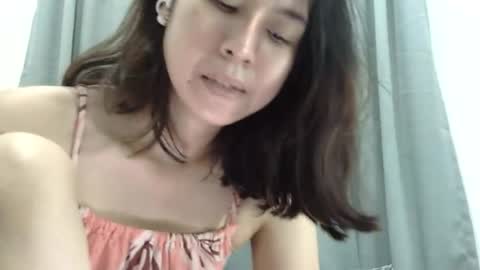 Liz Gwyneth Charlota online show from April 6, 2026, 12:39 pm