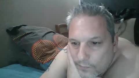 couffi online show from March 8, 2026, 8:23 pm